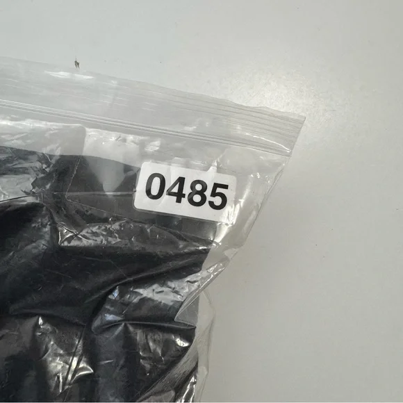 Vuori Women's L Halo Bomber Full Zip Lightweight Jacket Soft Stretchy Black/Grey - Picture 11 of 11